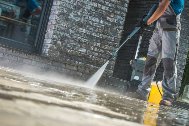 Post-Construction Pressure Washing in East Los Angeles, CA